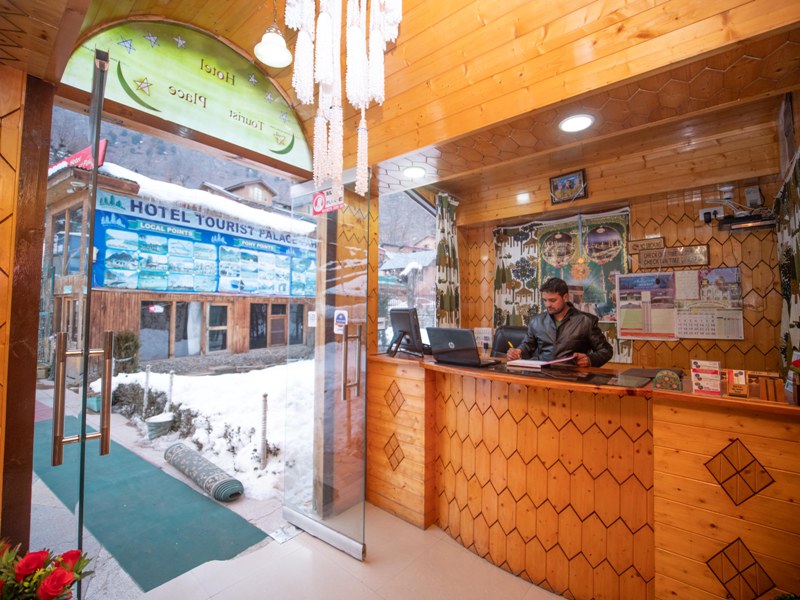 Hotel Tourist Palace