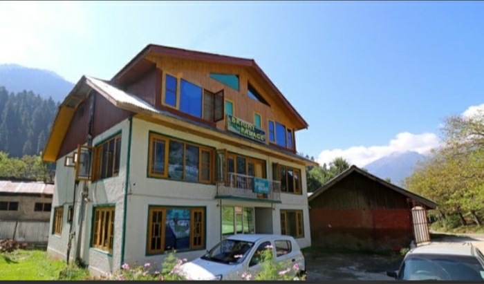 Hotel Bright Palace