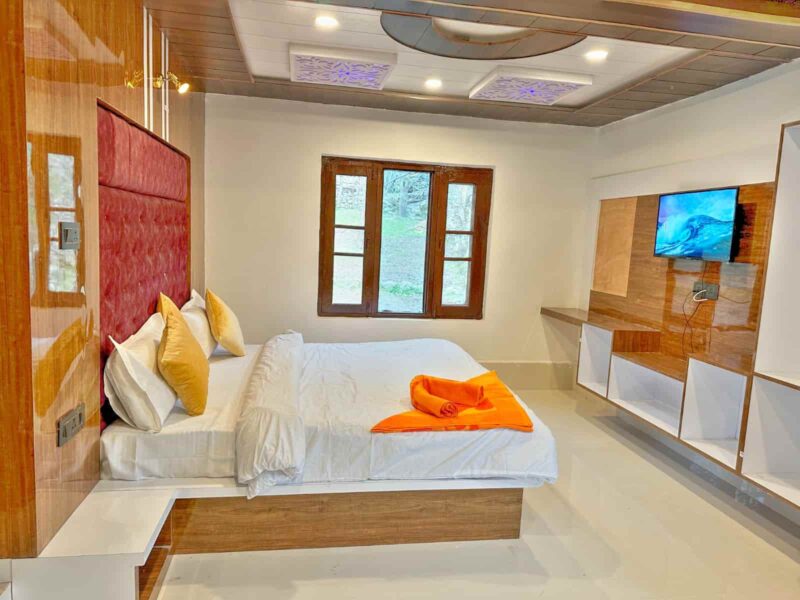 Shabnam Resort
