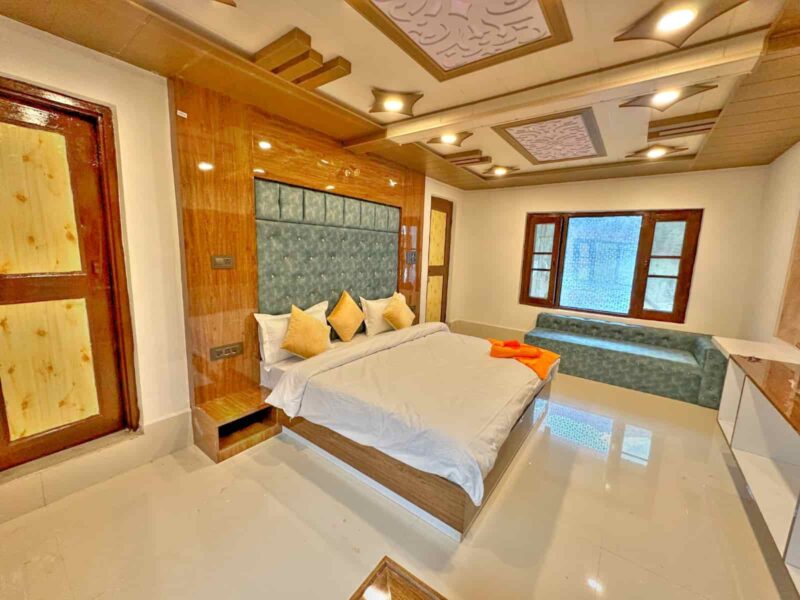 Shabnam Resort